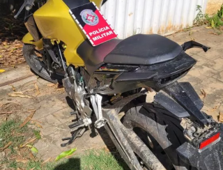 Polícia Militar recupera neste domingo (05), moto roubada em São Bento