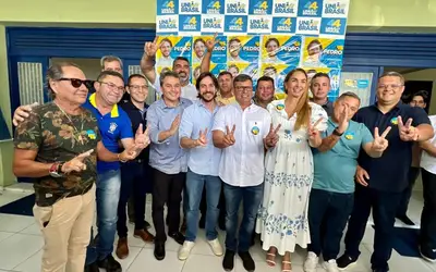 Pedro recebe apoio do prefeito de Cabedelo, Vitor Hugo